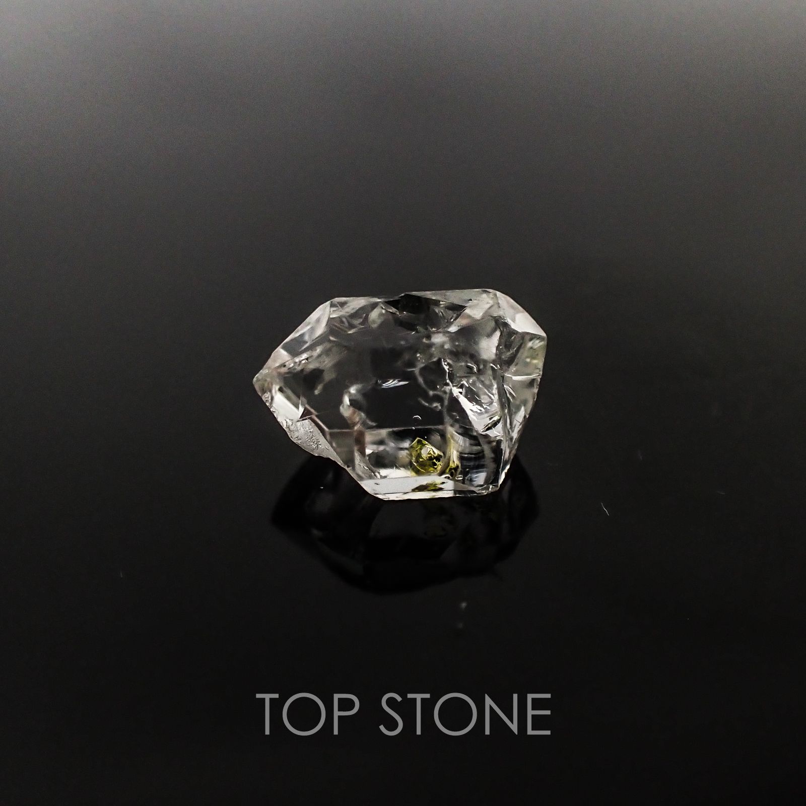 オイルインクォーツ パキスタン産 原石・結晶 4.94ct[20117535]12.8×8.9mm前後 | TOP STONE(トップストーン)