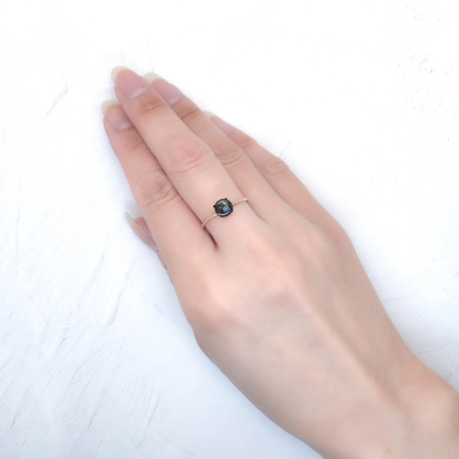 ウッドオパール オーストラリア産 0.56ct / 5.9x5.9mm前後 [251131296]