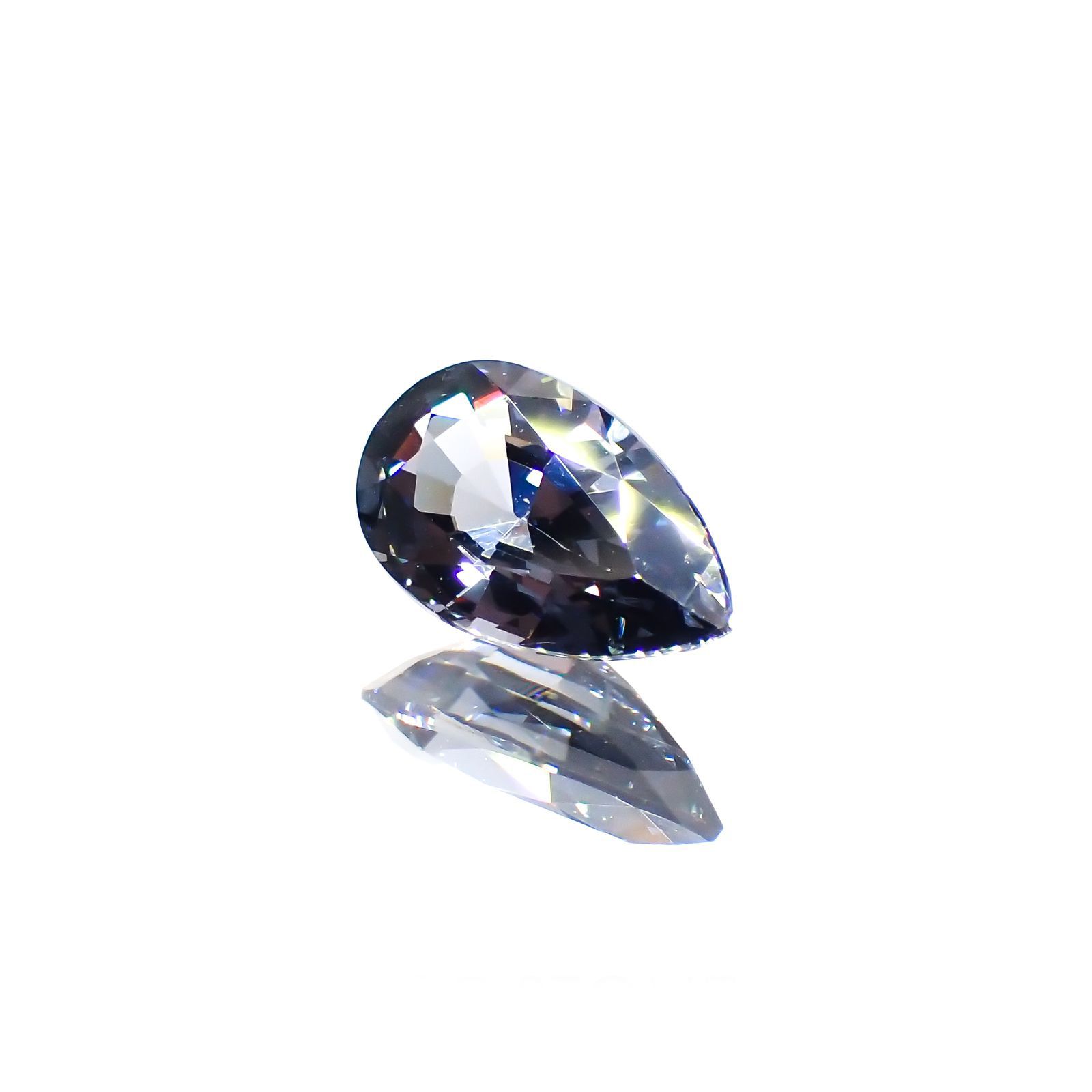 プラチナスピネル(宝石名スピネル)ビルマ産 0.85ct 識別済[250114111]7.9x4.7mm前後