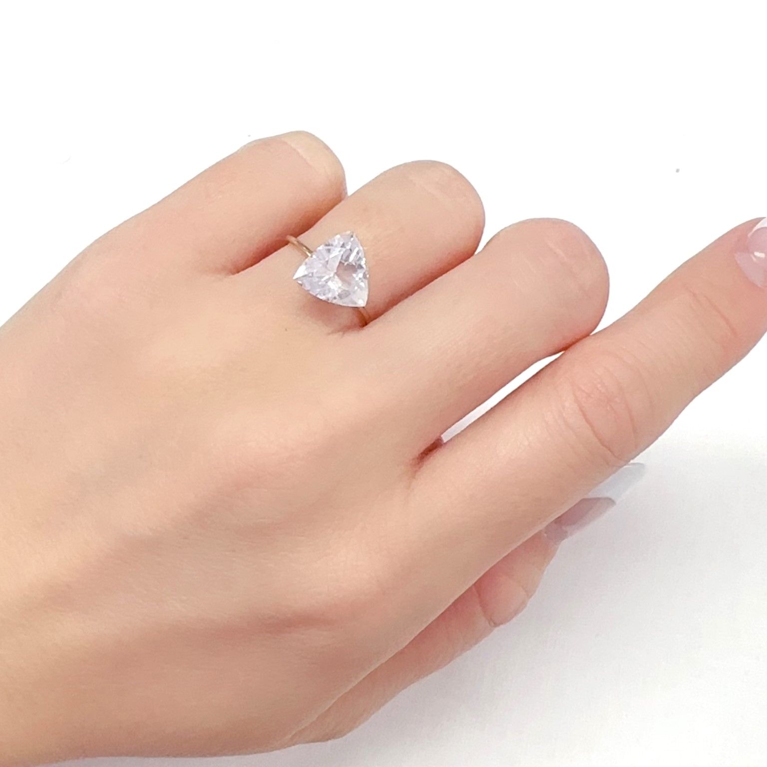 ピンクエンジェルラダー マダガスカル産 2.96ct[240125424]9.7x9.8mm前後