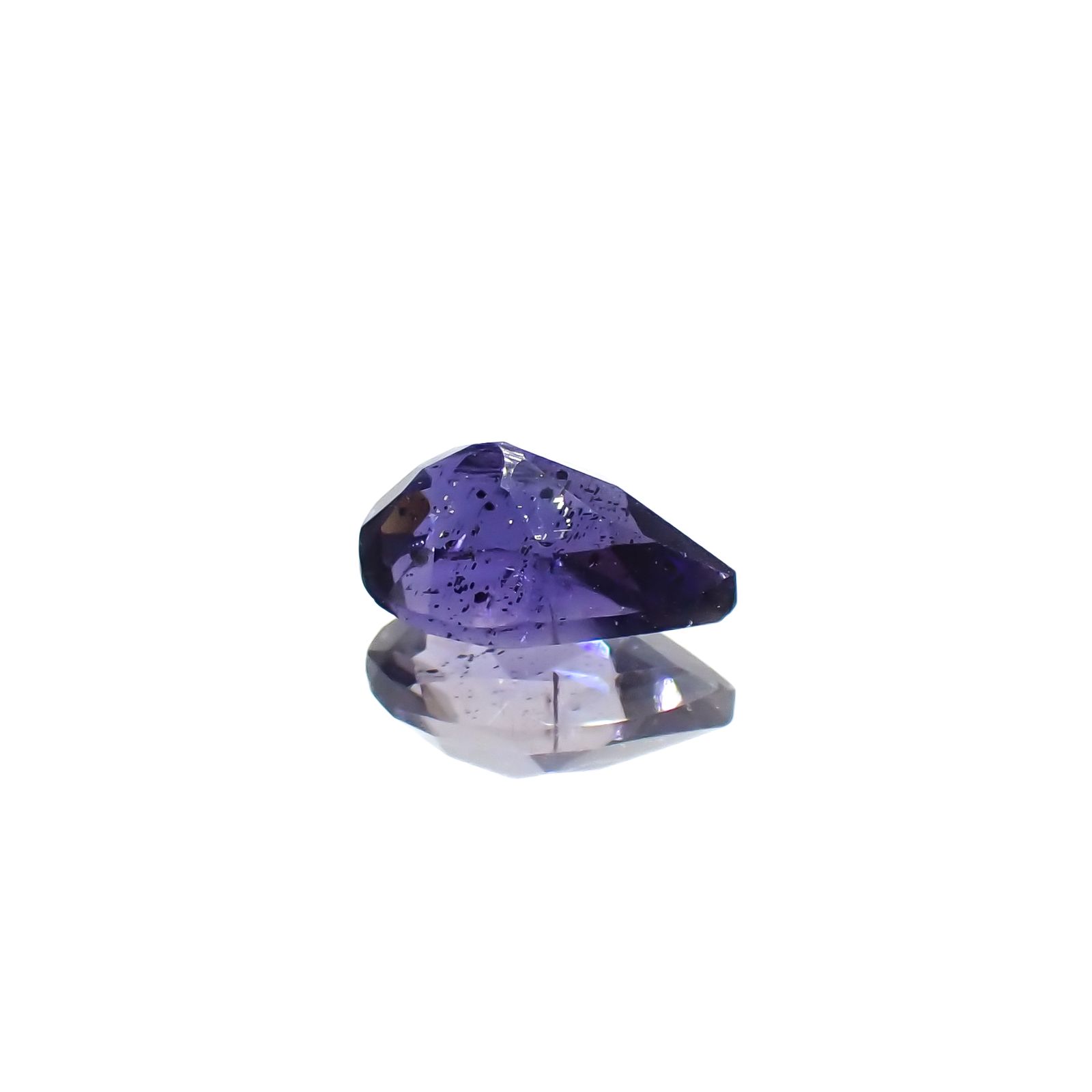 アイオライトサンストーン インド/ブラジル産 0.87ct[231224585]8.2x5.2mm前後