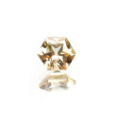 ◇ヘキサゴンカット◇イエロージルコン(宝石名ジルコン)スリランカ/カンボジア産 0.93ct 識別済[220113985]5.1x5mm前後