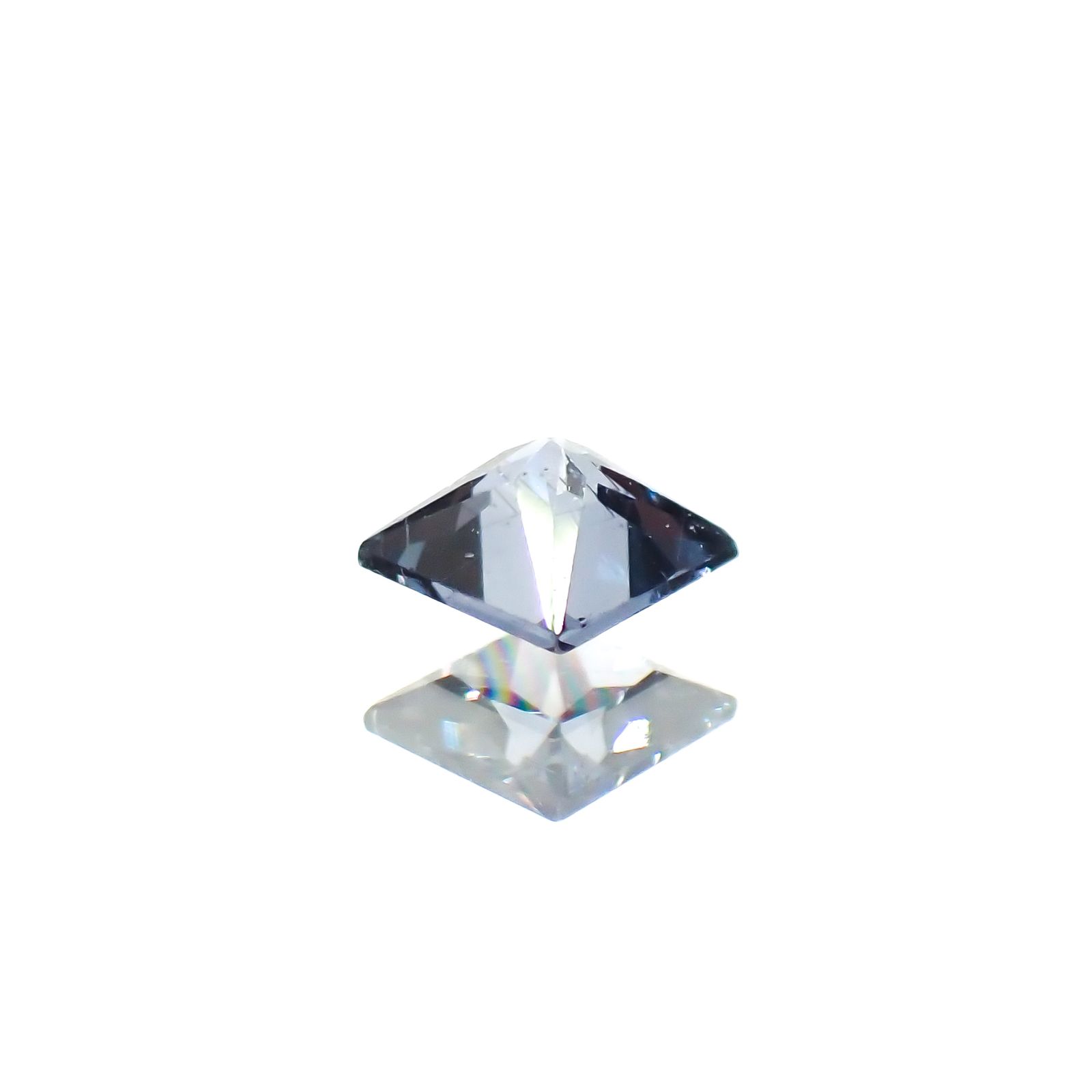 ◇プリンセスカット◇カラーチェンジガーネット アレキタイプ マダガスカル・ベキリー産 0.11ct[230522184]2.6x2.6mm前後