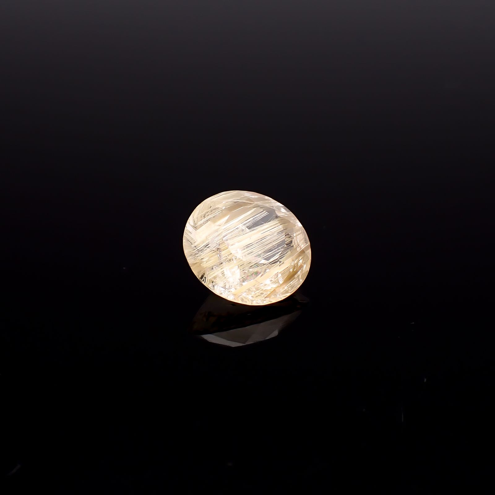 ルチルクォーツ ブラジル産 3.75ct / 10.9x11mm前後 [260732406]