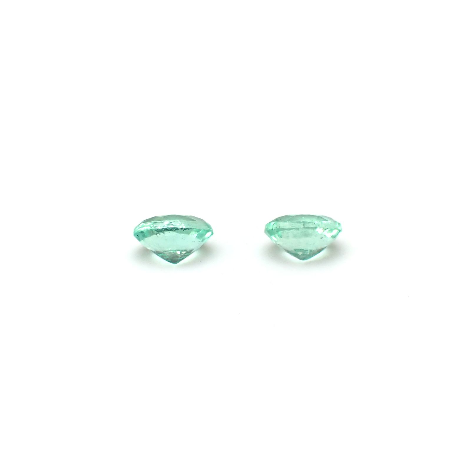 ◇ペアセット◇パステルカラーエメラルド ザンビア産 0.32ct(2pcs合計) [250430237]3.9x3mm前後