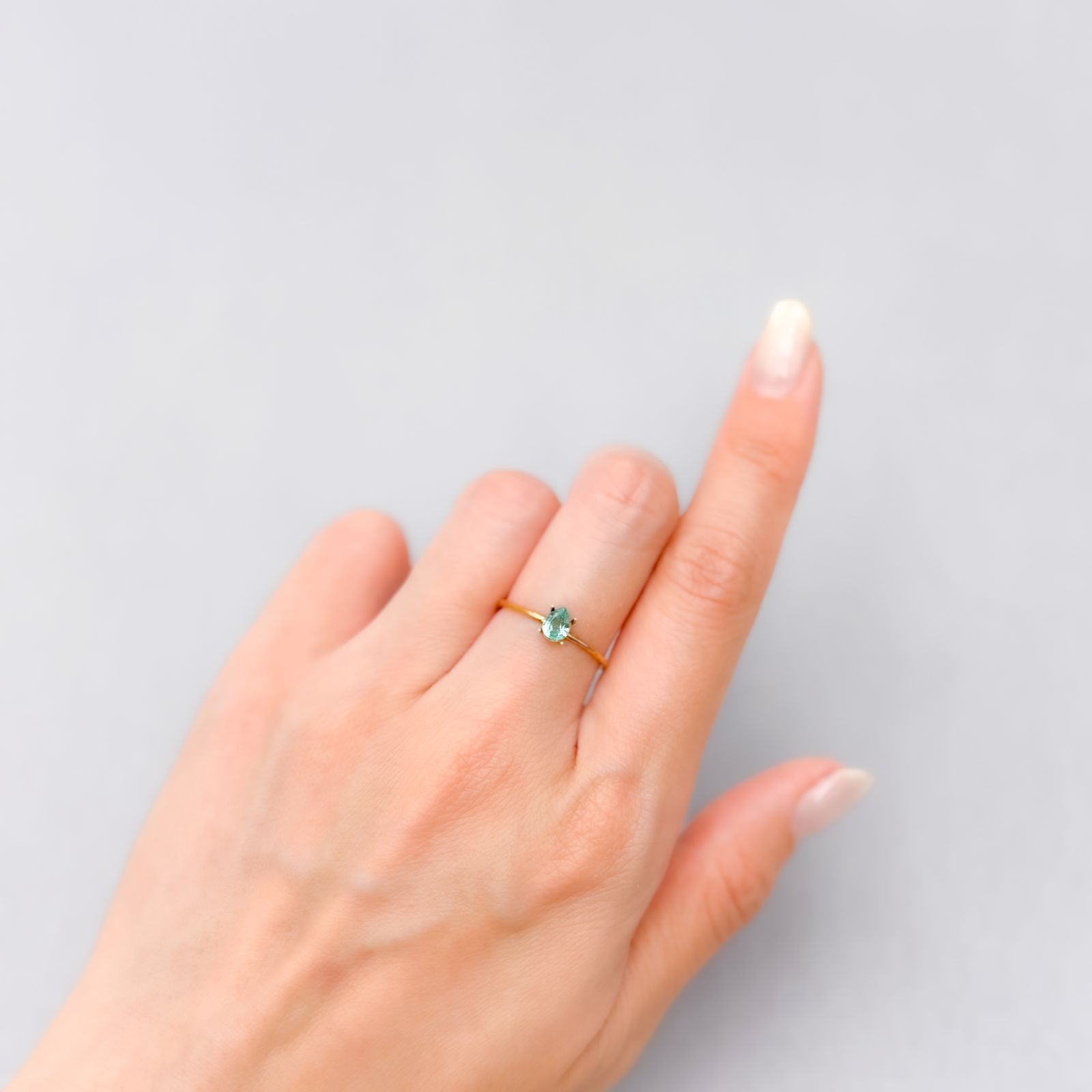 ブルーエメラルド(ブルーグリーンベリル) ザンビア産 0.22ct ブルーエメラルド(ブルーグリーンベリル) ザンビア産 0.22ct