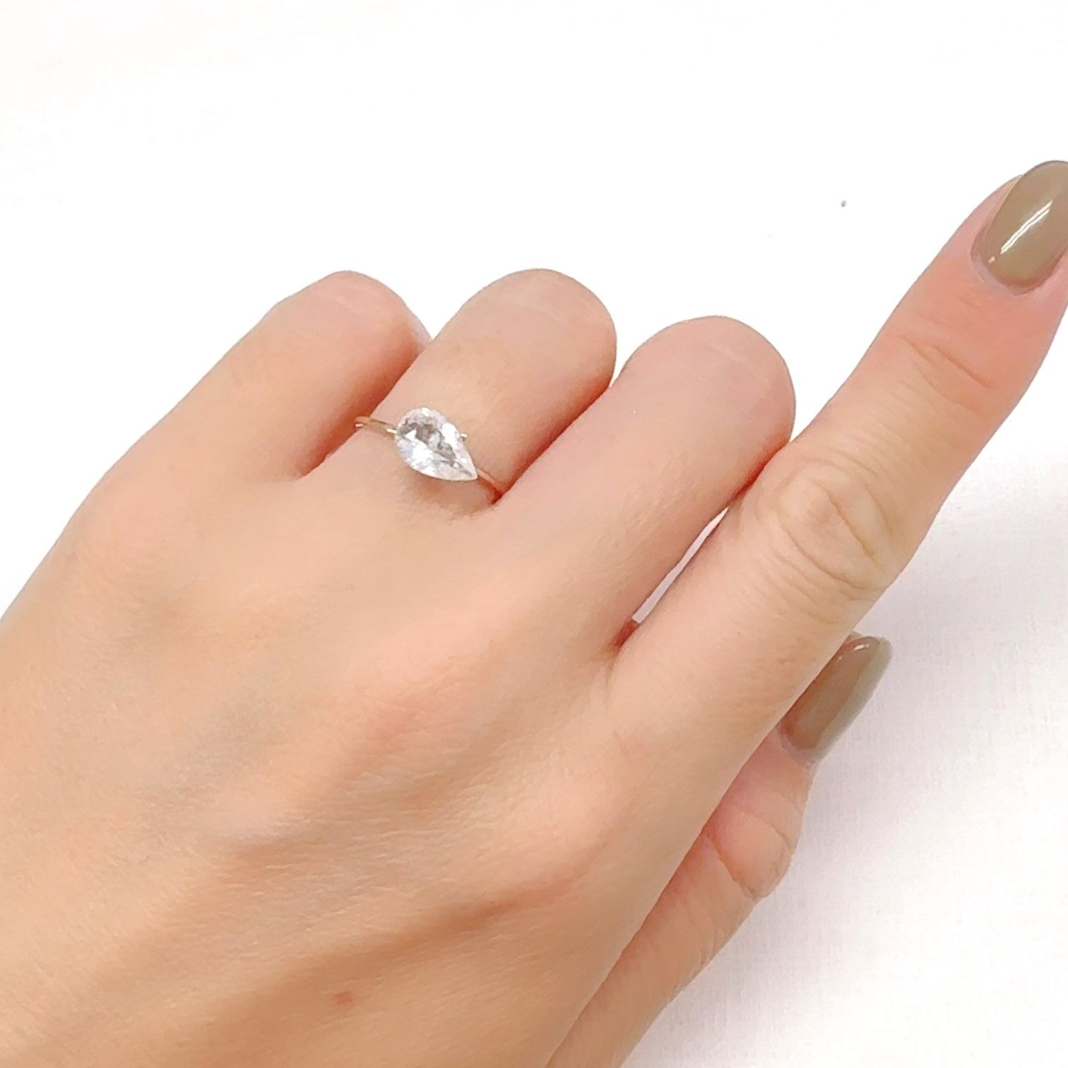フェナカイト ブラジル産 1.20ct[240928822]9.1x6.1mm前後