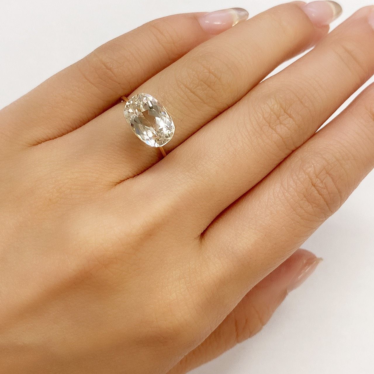 イエロースポジュミン(宝石名スポジュミン) アフガニスタン産 5.09ct 識別済[250711458]11.4×7.9mm前後