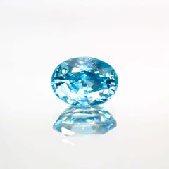 ブルージルコン(宝石名ジルコン) カンボジア産 2.15ct 識別済[211013452]7.8×5.9mm前後