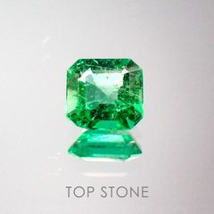 エメラルド コロンビア産 ルース 0.22ct[20042281]4.1×3.9mm前後