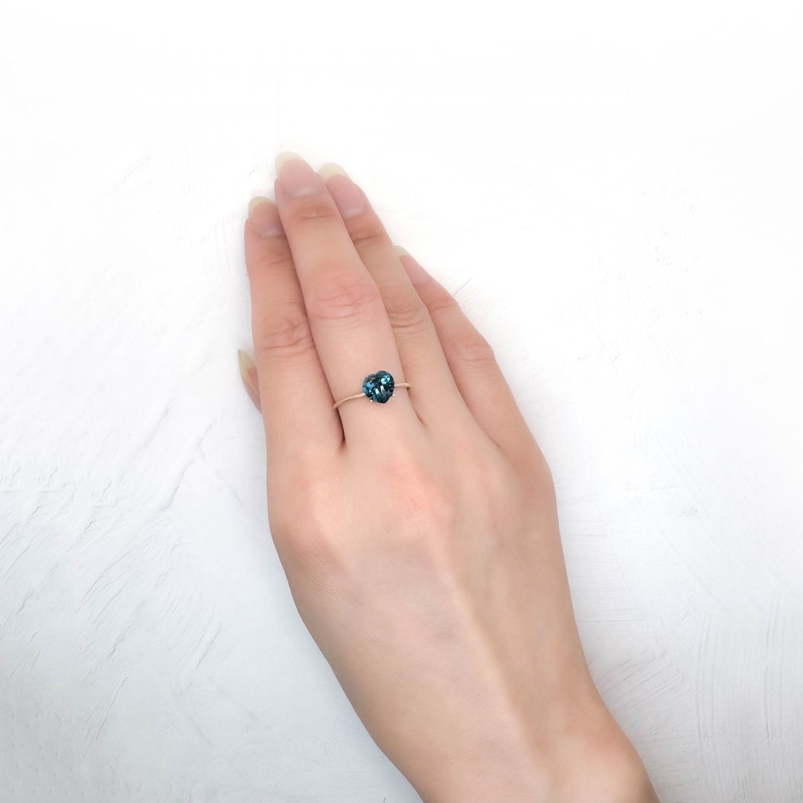 ロンドンブルートパーズ ブラジル産 1.43ct / 7x7mm前後 [250931127]