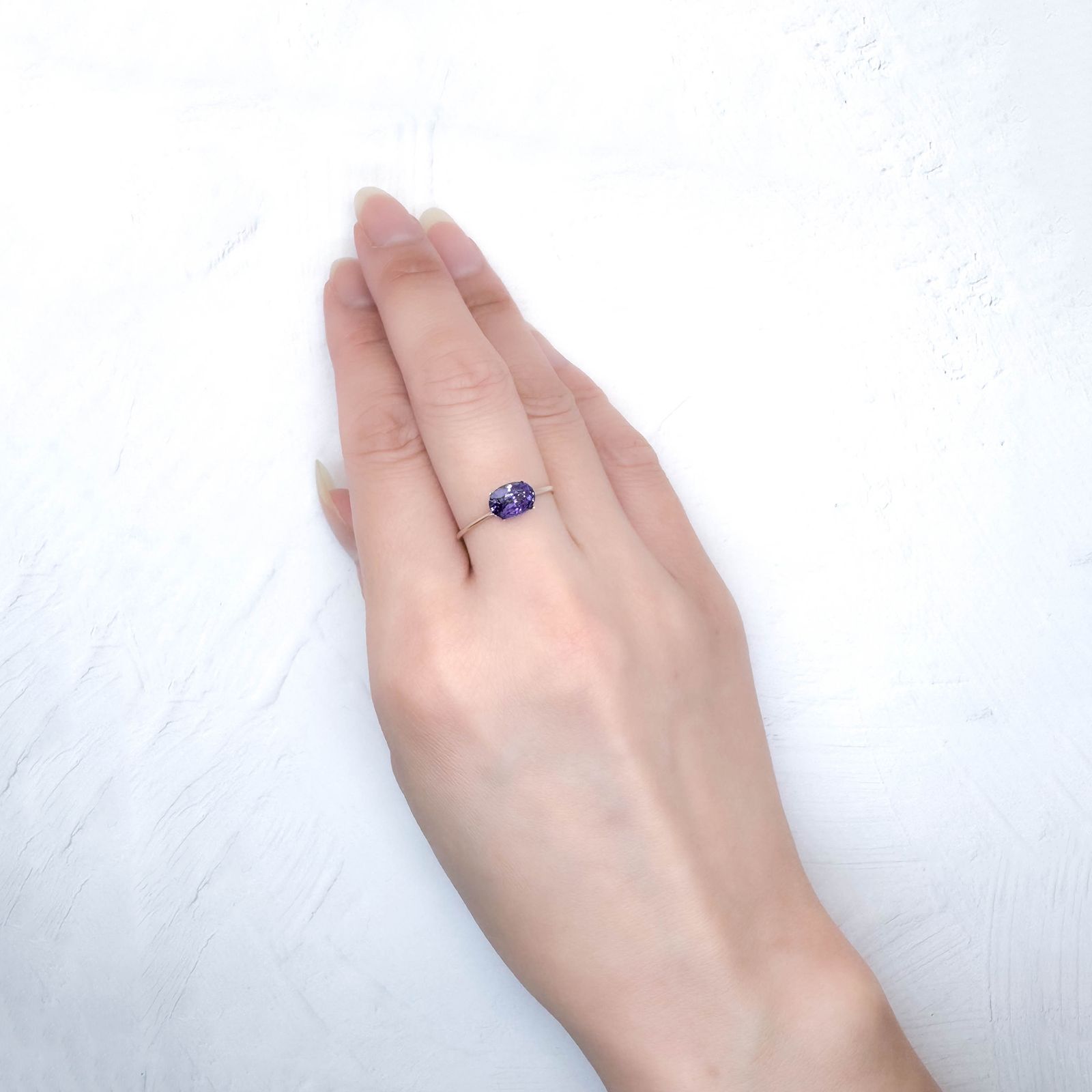 バイオレットサファイア 非加熱(宝石名バイオレット・サファイア)スリランカ/マダガスカル産 1.59ct GIT鑑付[250931152]7.69x5.43mm前後