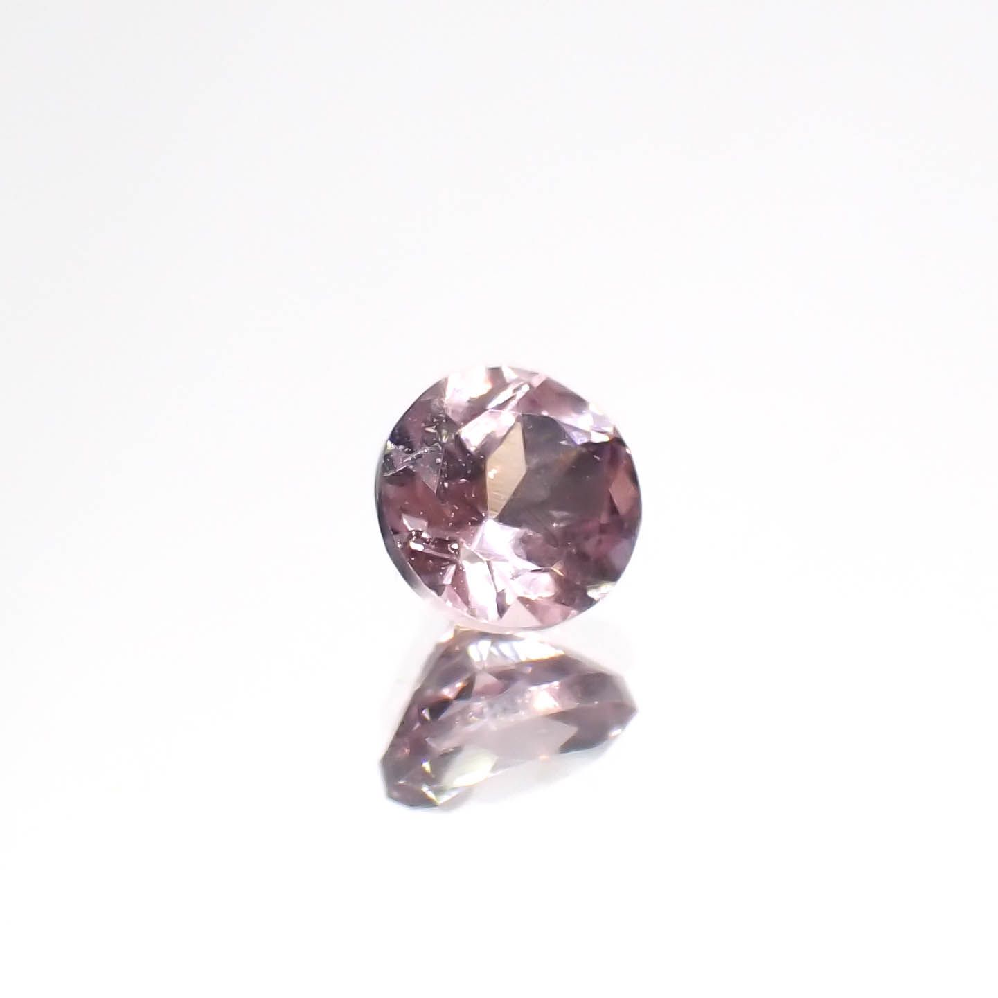 ドラゴンガーネット タンザニア産 0.34ct[230722952]3.9x3.9mm前後