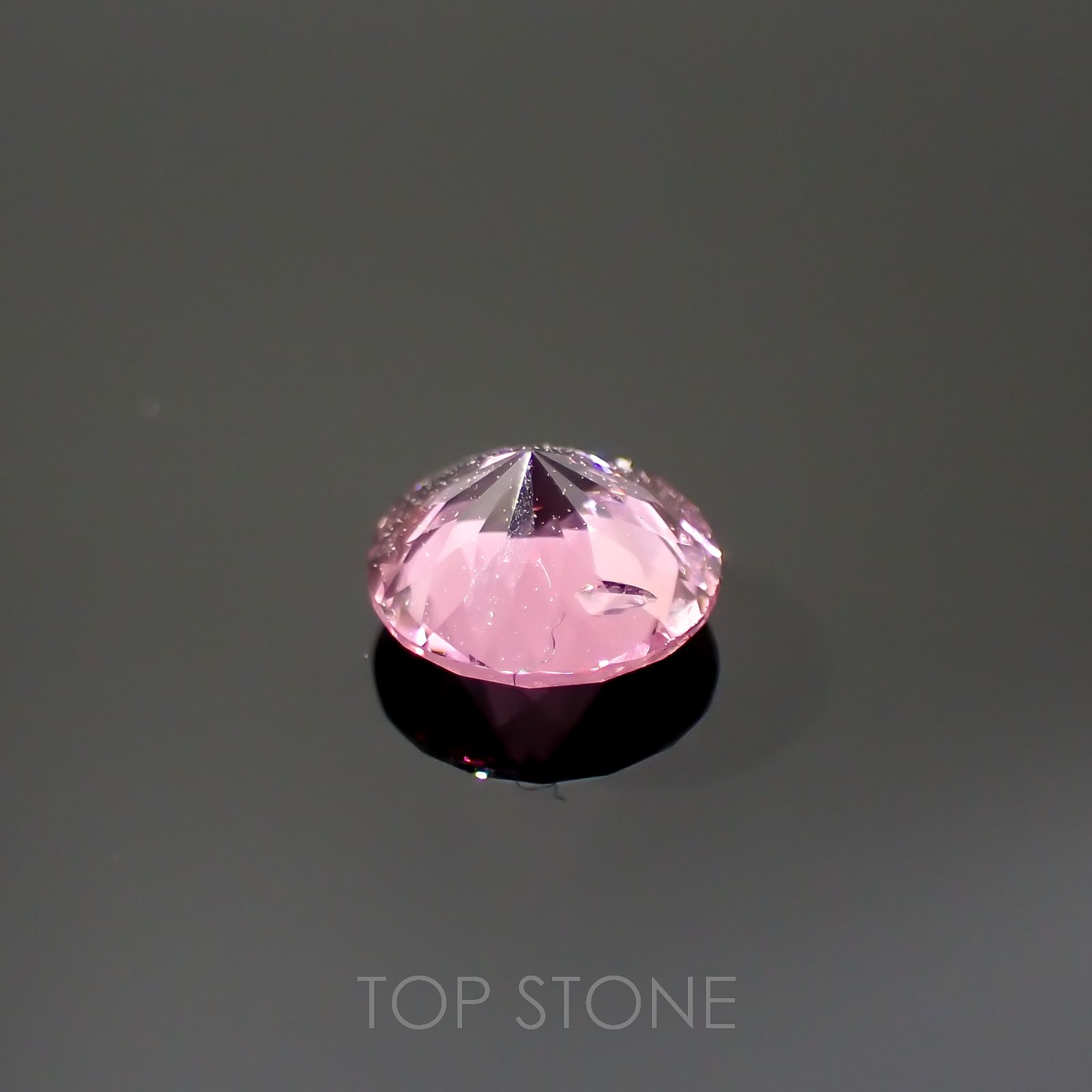 ピンクスピネル(宝石名スピネル)ビルマ/マダガスカル産 0.41ct 識別済[220616137]4.5x4.5mm前後