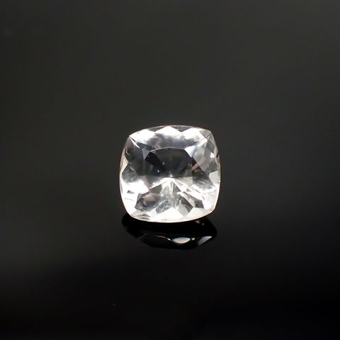 ハイアライトオパール(宝石名オパール)メキシコ産 1.912ct ソ付(彩珠)[231224964]8.4x8.3mm前後