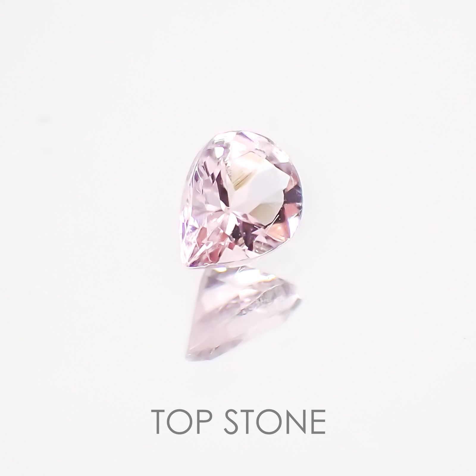 ピンクゾイサイト(宝石名ピンク・ゾイサイト) タンザニア産 0.18ct 識別済[20127882]4×3mm前後
