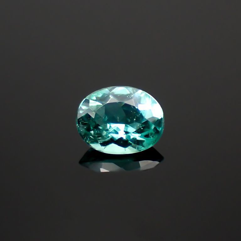 パライバトルマリン(宝石名トルマリン/別名パライバ・トルマリン)ブラジル産 0.18ct 識別済[230120018]4.2x3.3mm前後