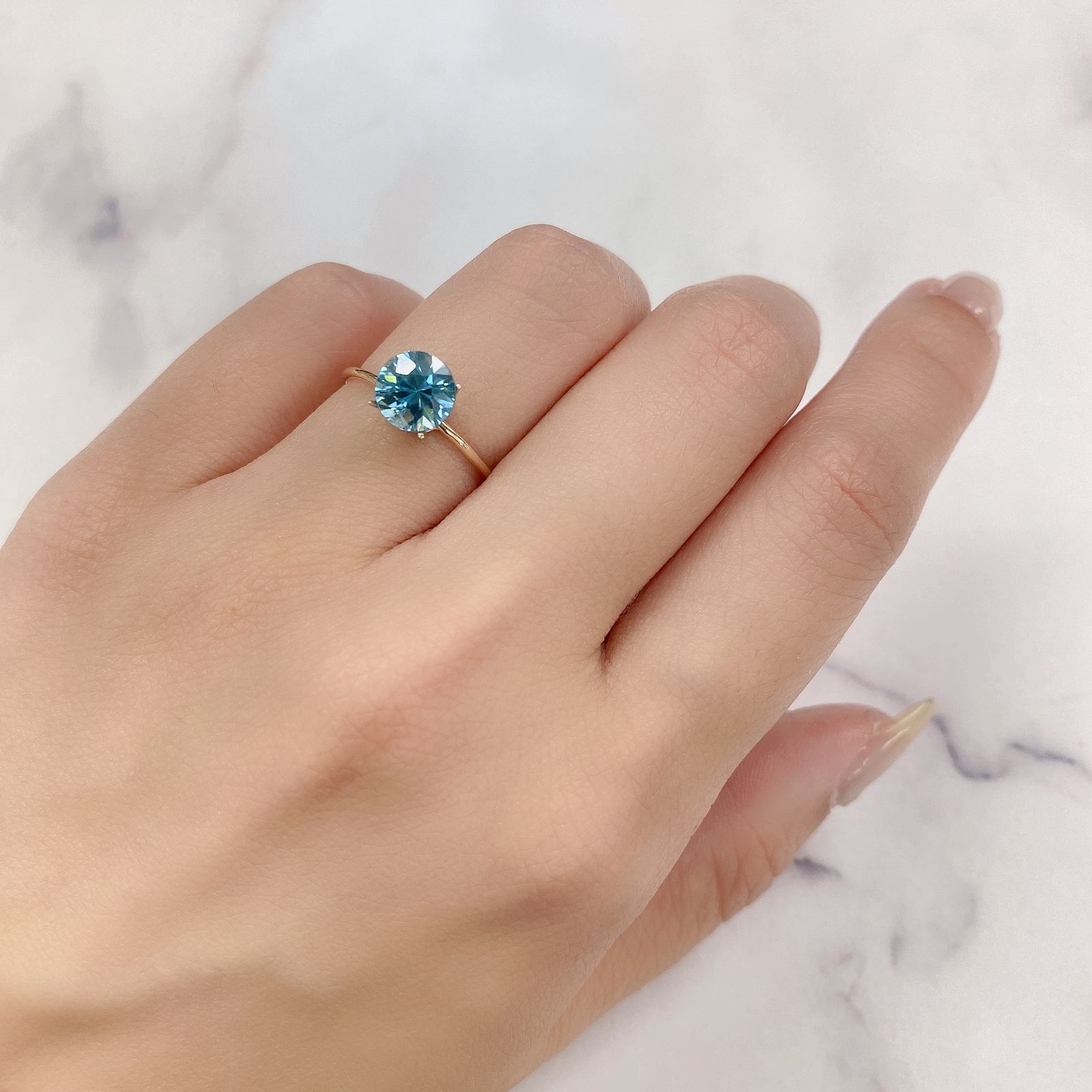 ブルージルコン(宝石名ジルコン) カンボジア産 1.90ct 識別済[20063293]7.1×7.1mm前後