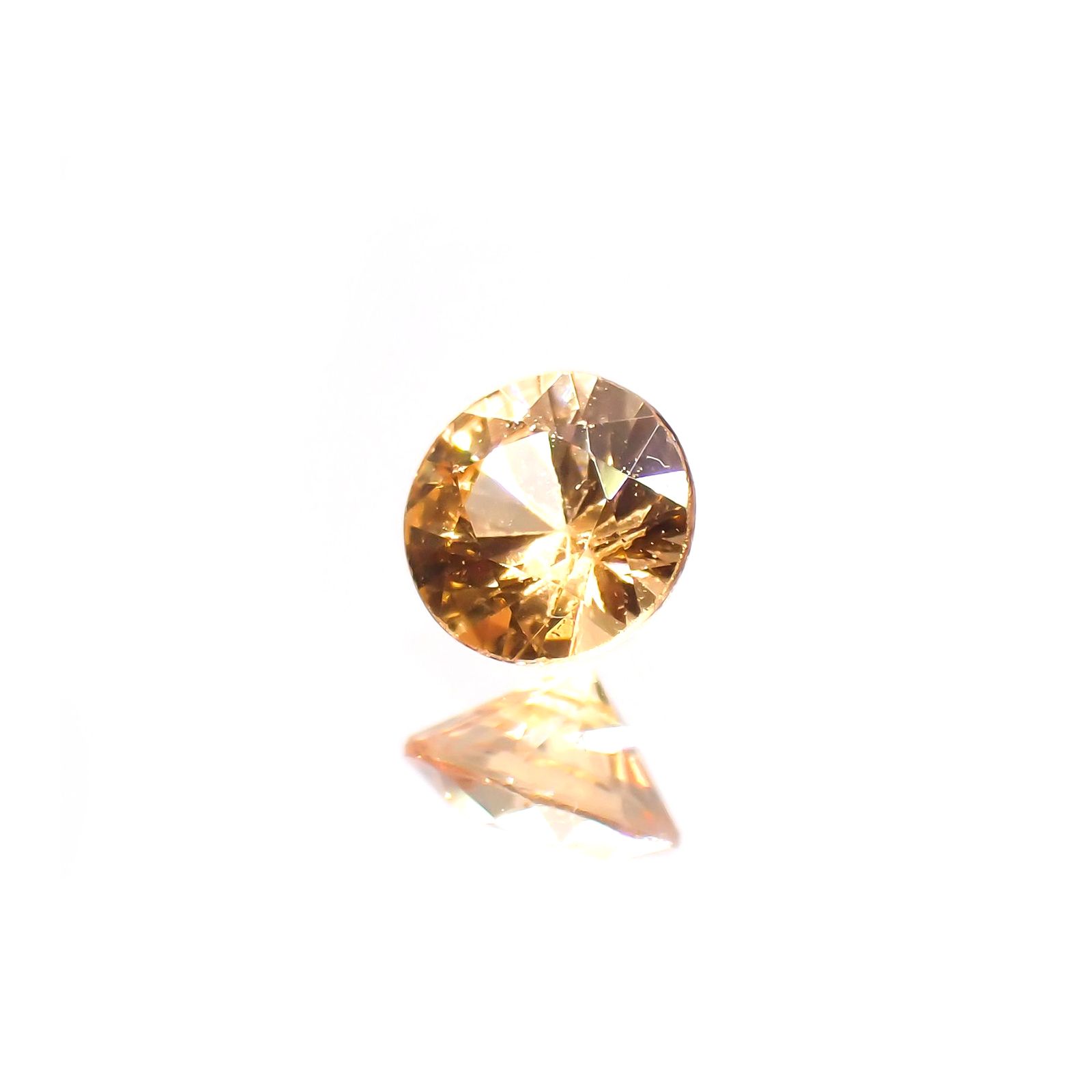 スペサルティンガーネット ケニア産 0.22ct[220114178]3.5x3.5mm前後