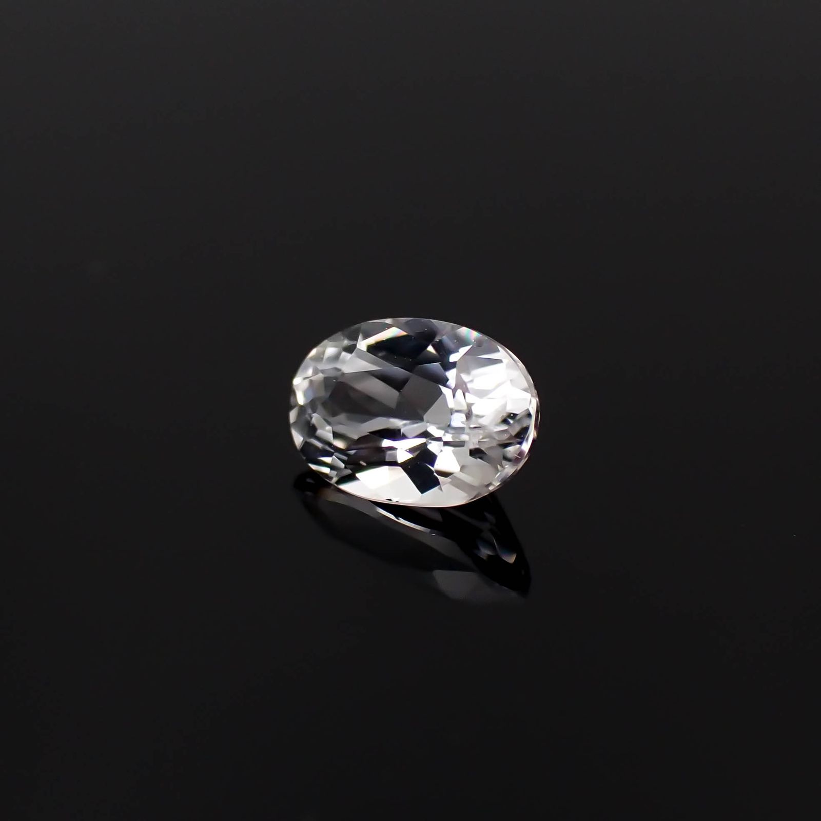 フェナカイト(宝石名フェナカイト)マダガスカル/ブラジル産 0.36ct 識別済[230522028]5.5x3.7mm前後
