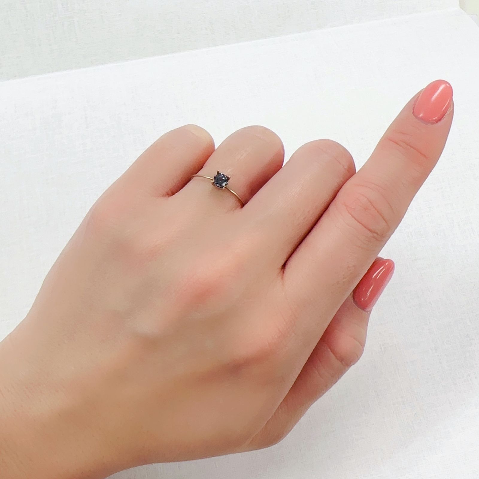◇ヘキサゴンカット◇バイオレットスピネル(宝石名スピネル)ビルマ/マダガスカル産 0.33ct 識別済[230220664]4x3.8mm前後