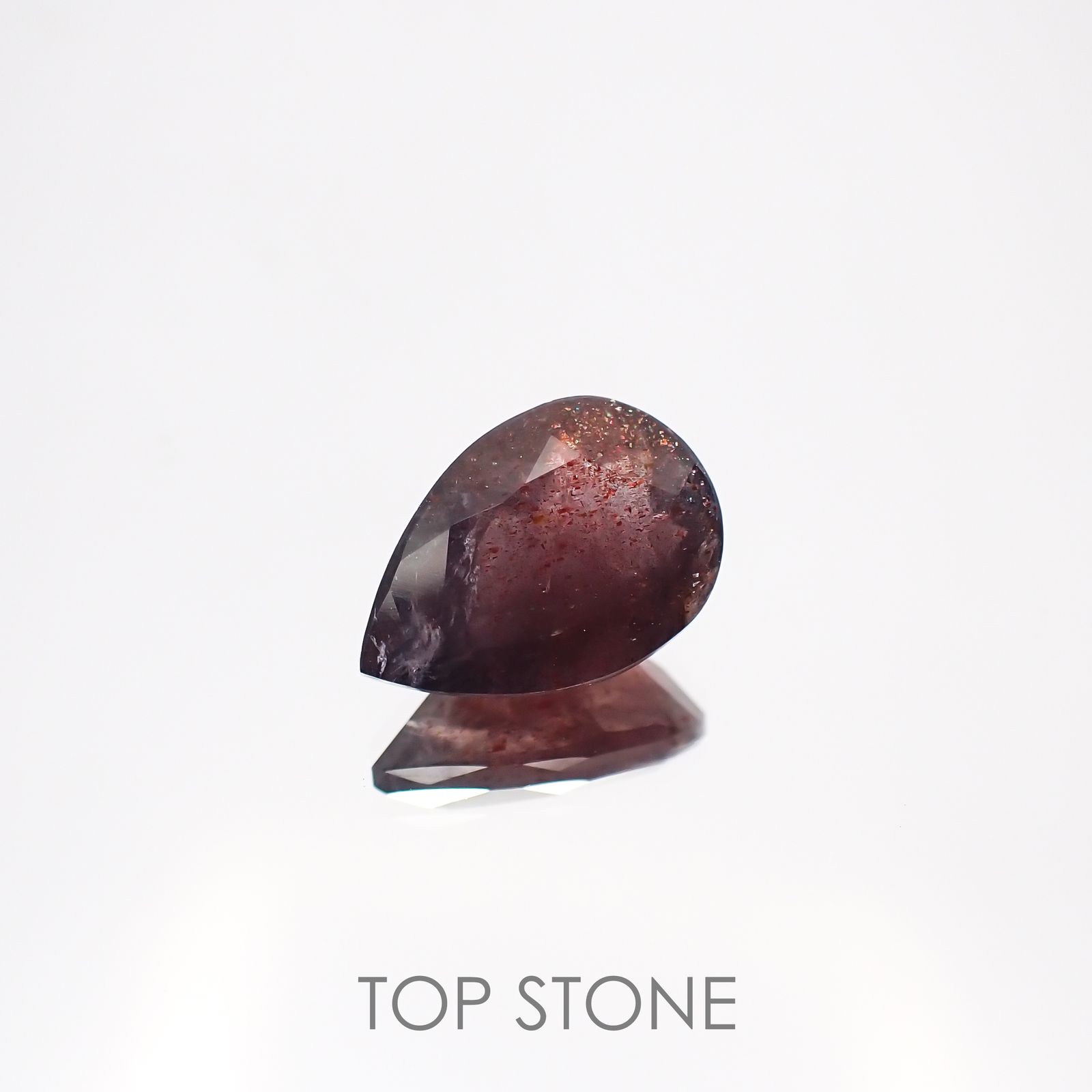 ブラッドショットアイオライト インド産 ルース 1.66ct[210611113]10.0×6.9mm前後