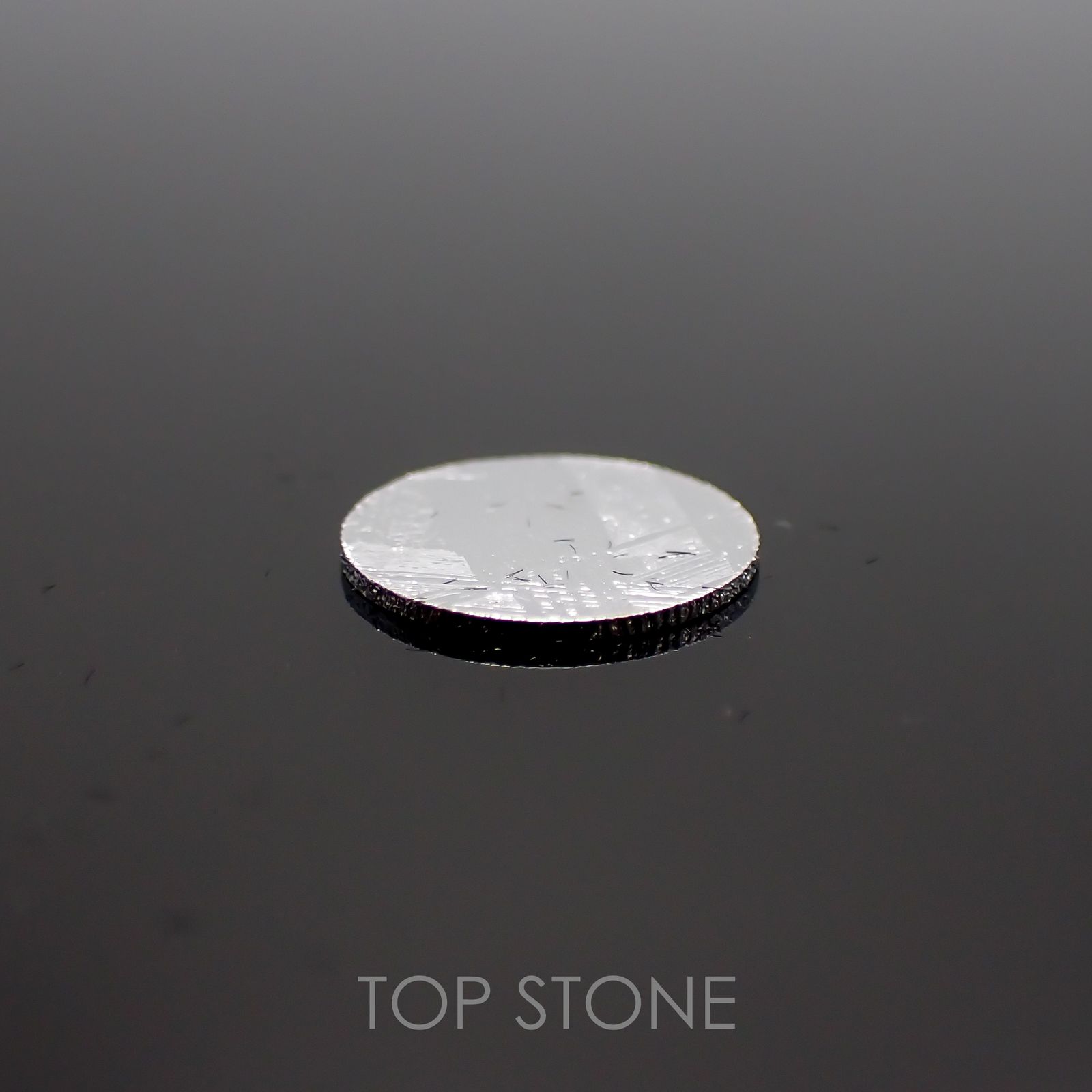 ムオニナルスタ隕石 発見地：スウェーデン 1.68ct[220115603]10x10mm前後