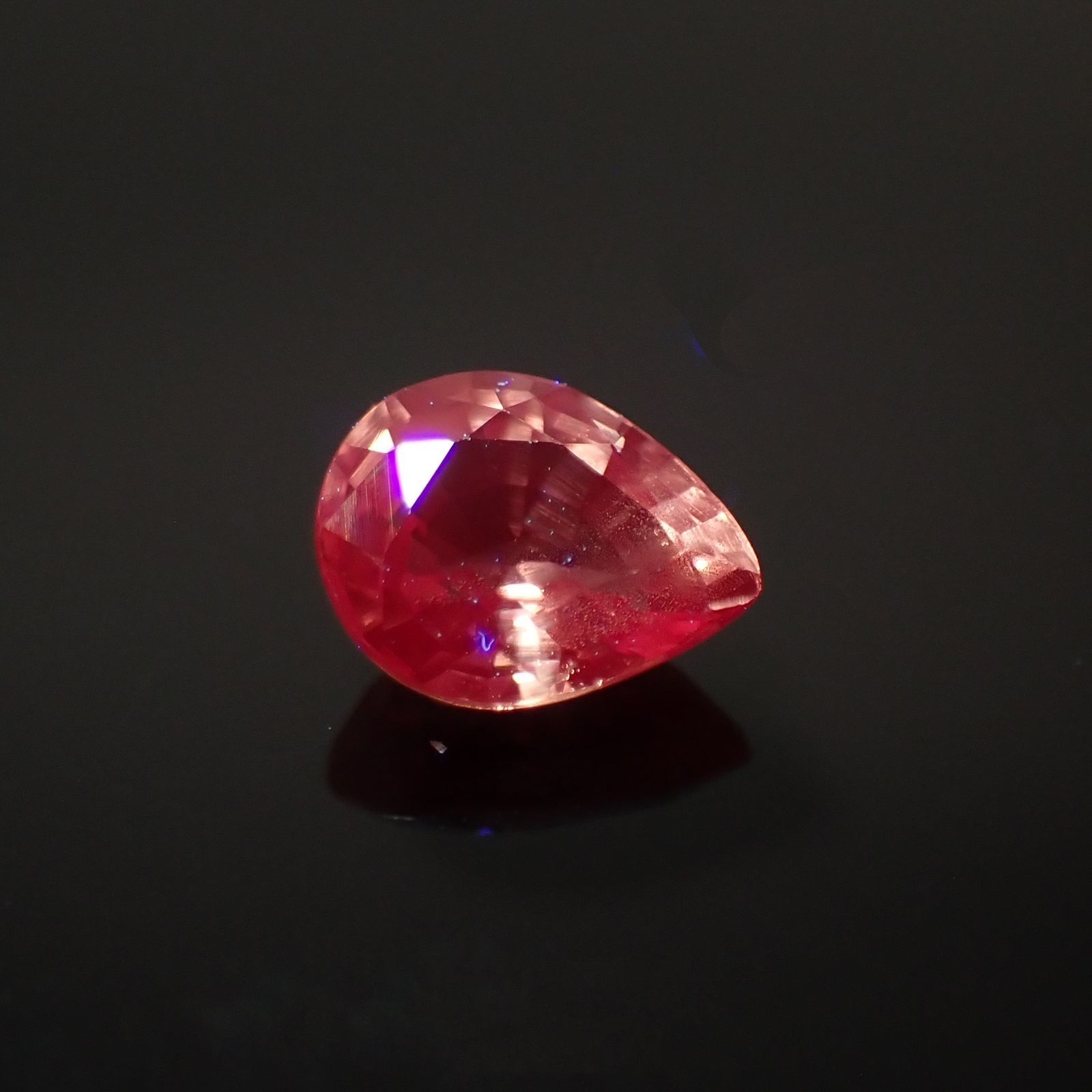 パパラチャサファイア 非加熱(宝石名サファイア/別名パパラチャ・サファイア)スリランカ産 0.42ct GIA鑑付[220113951]5.08x4.04mm前後