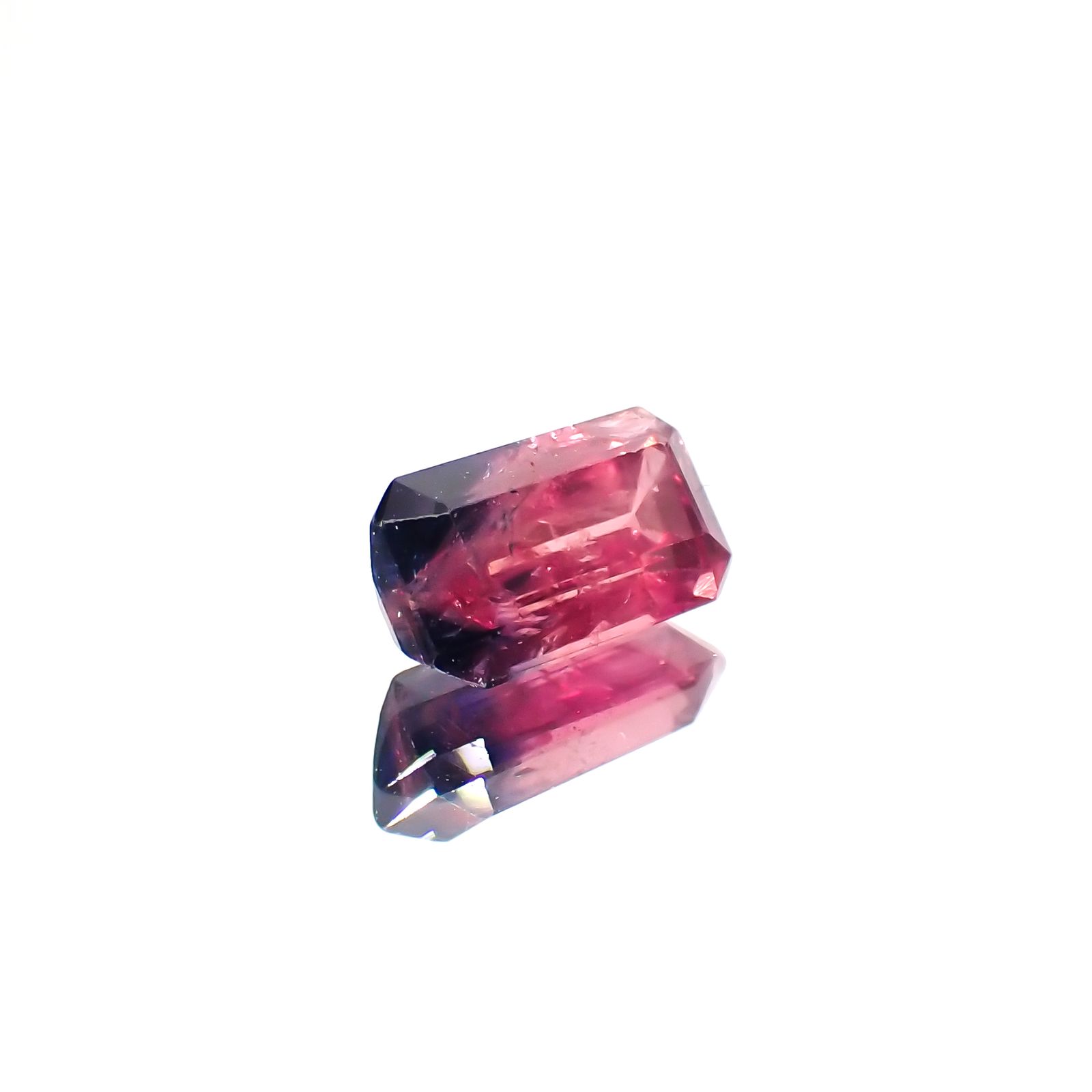 ウィンザーサファイア タンザニア・ウィンザー産 1.36ct[231224672]7.7x4.6mm前後
