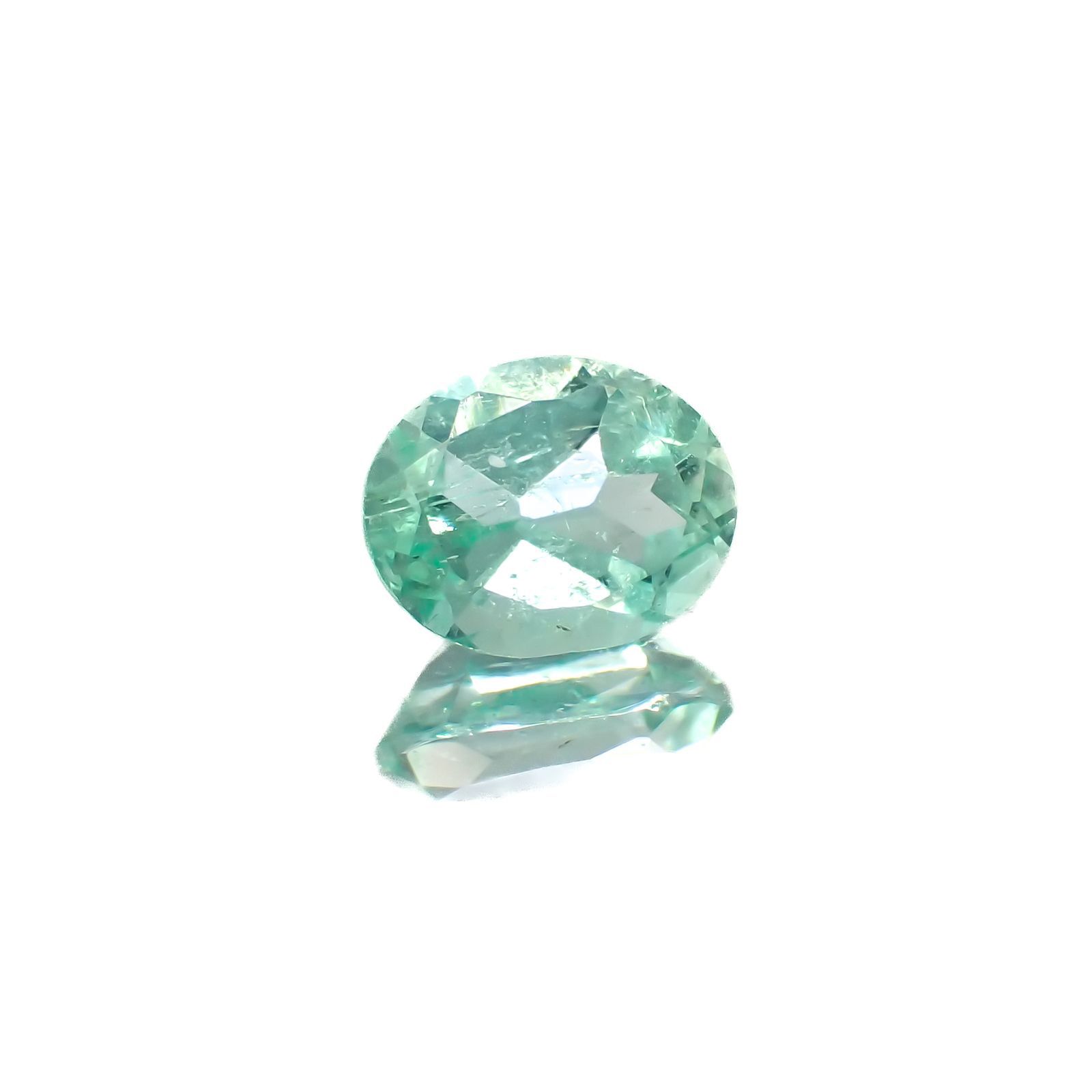 パステルカラーエメラルド コロンビア産 0.30ct[220918055]5.1x3.9mm前後