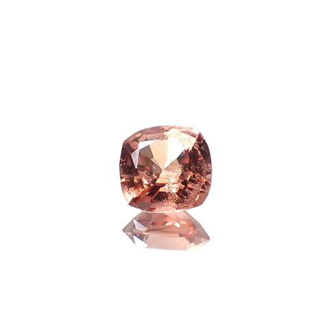 オレンジスピネル(宝石名スピネル)タンザニア産 0.40ct 識別済[250530343]4.5x4.4mm前後