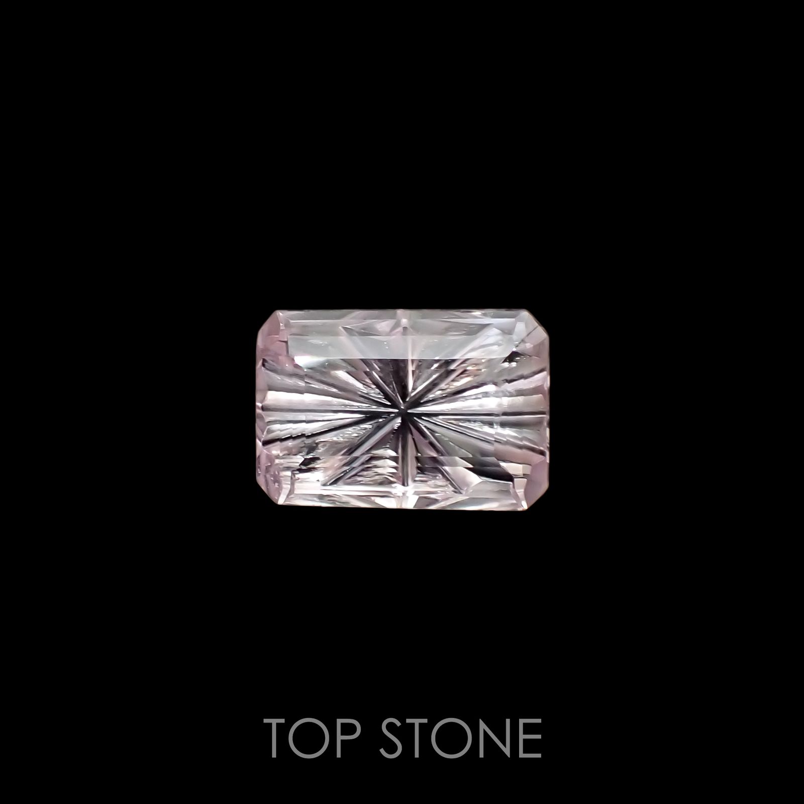 ◇甲州貴石切子Plus Three◇クンツァイト カード付き(宝石名クンツァイト)アフガニスタン産 4.20ct 識別済[220114612]12.2x8.2mm前後