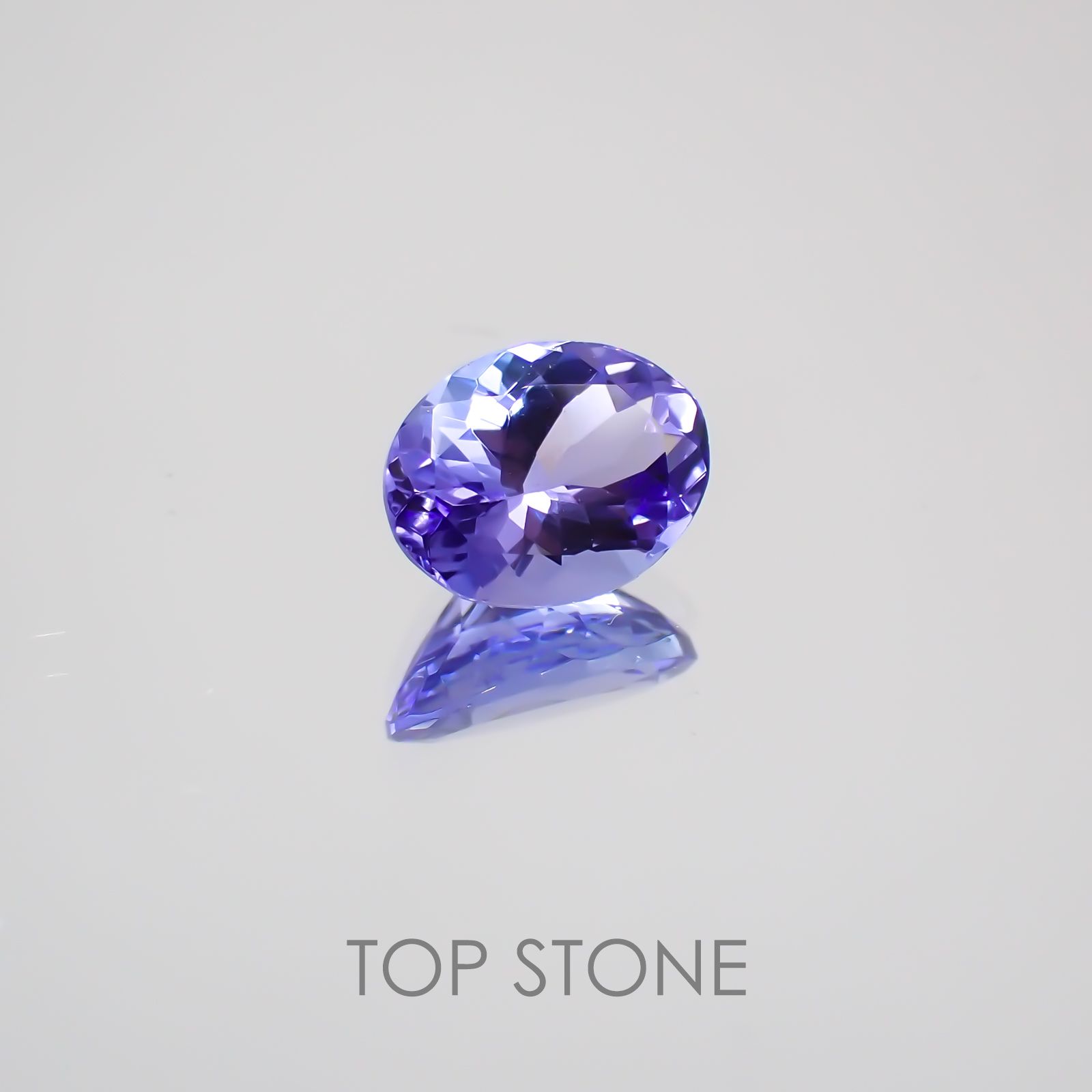 タンザナイト(宝石名タンザナイト) タンザニア産 0.89ct 識別済[210210064]7.2×5.4mm前後