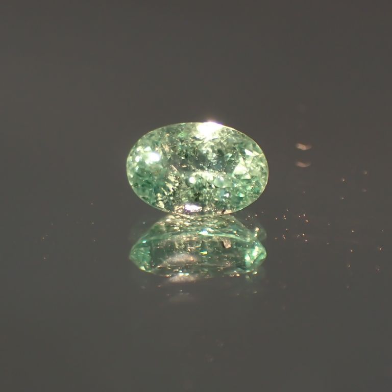 パライバトルマリン(宝石名トルマリン/別名パライバ・トルマリン) ブラジル・キントス鉱山産 0.414ct ソ付(宝貴協)[210410357]5.7×3.8mm前後