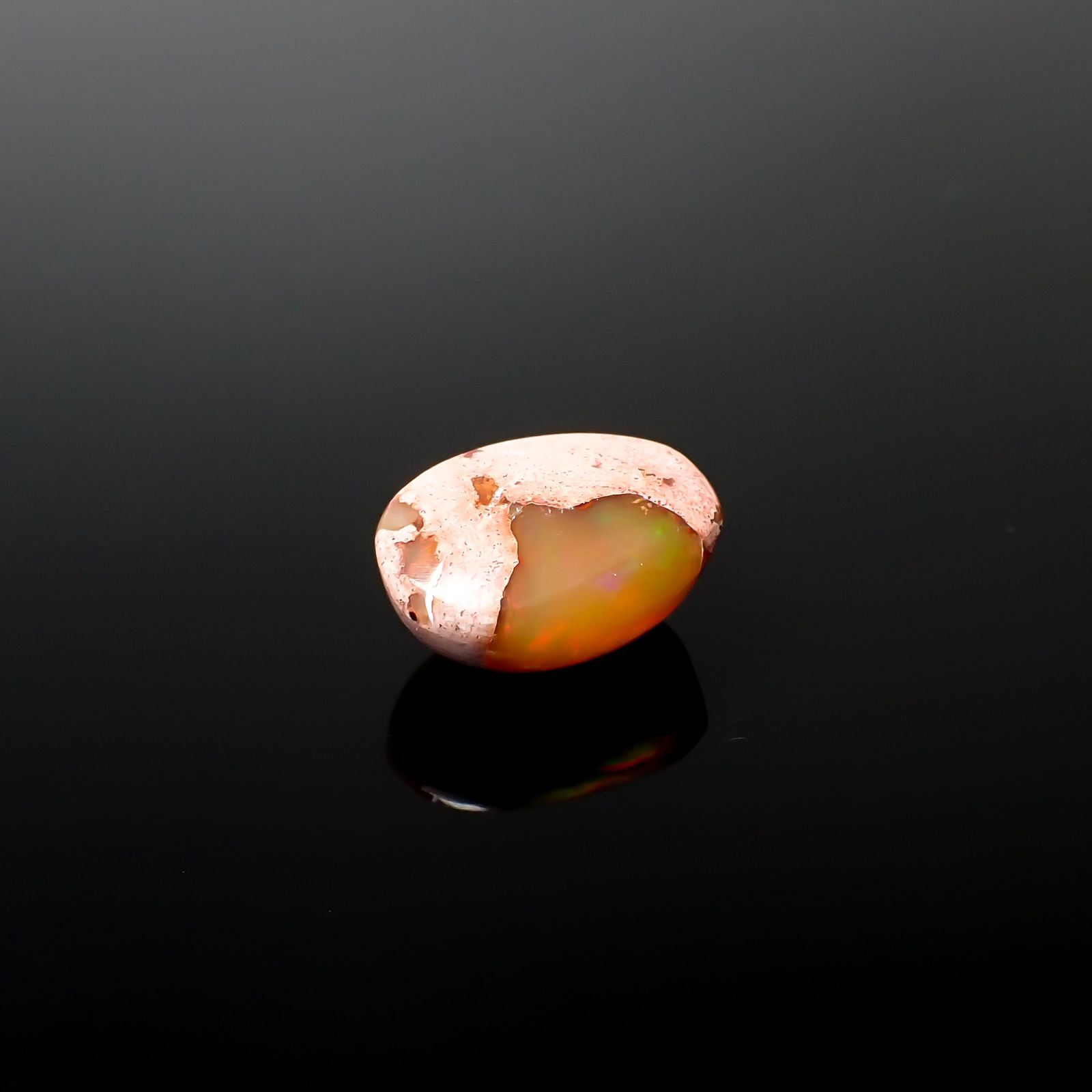 カンテラオパール メキシコ産 6.19ct[240125304]14.7x10.6mm前後