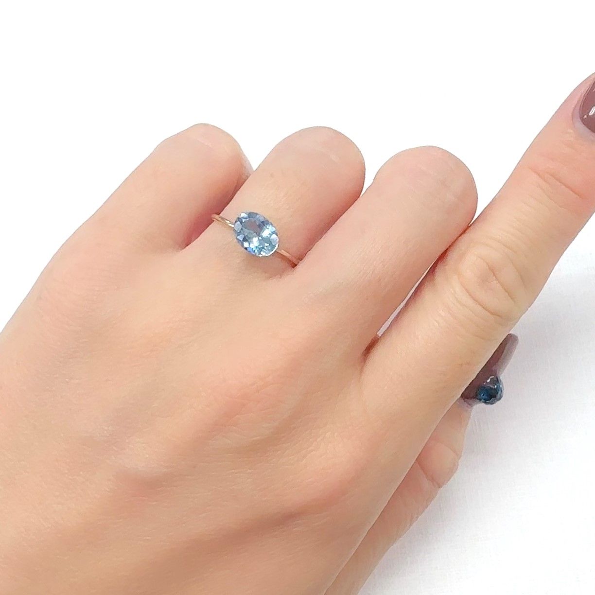アクアマリン サンタマリアカラー マダガスカル産 1.04ct[240326975]7.9x6mm前後