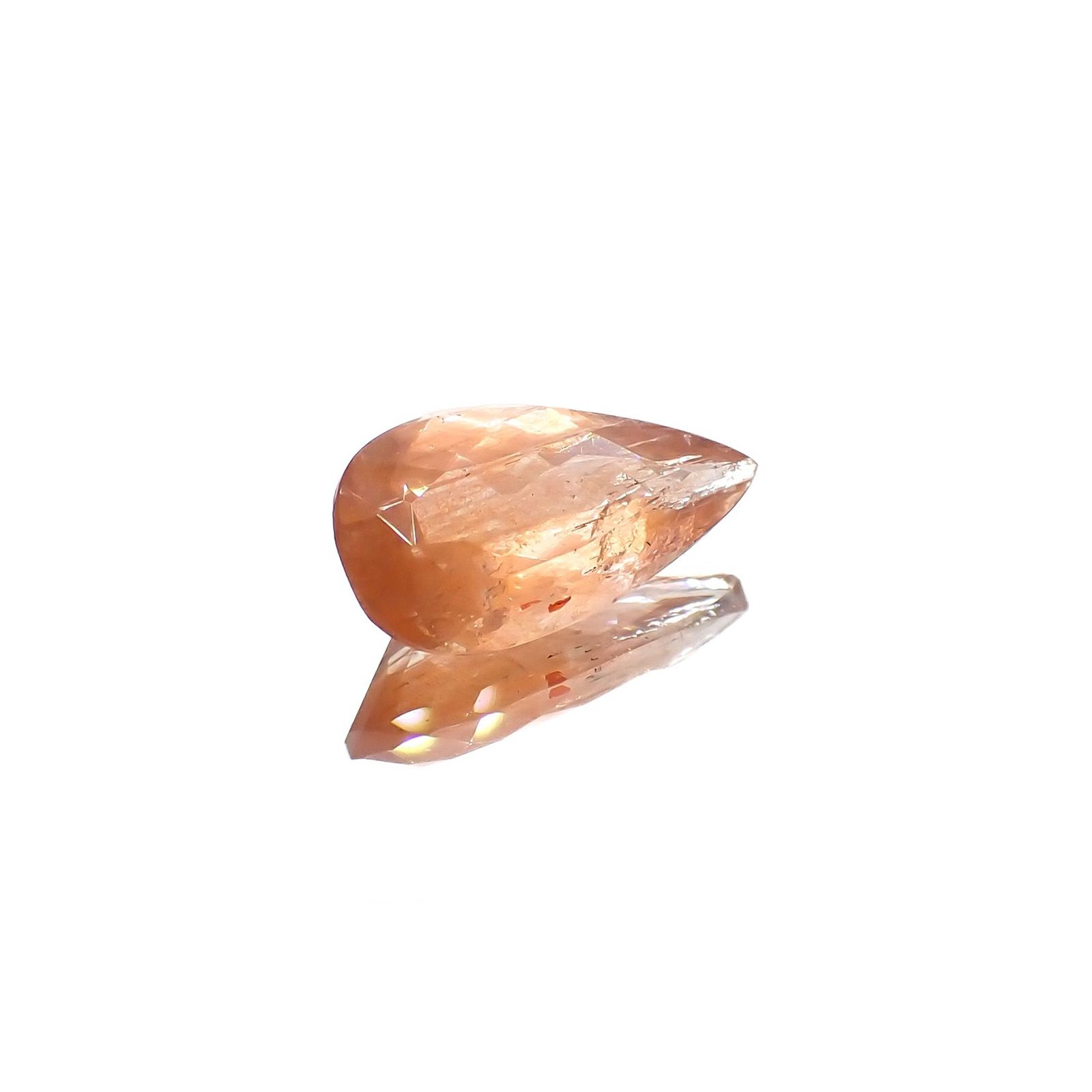 サンストーンスキャポライト(宝石名シーン・スキャポライト)タンザニア産 識別済 2.13ct / 13.2x7mm前後 [221219273]