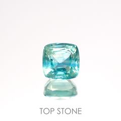 バイカラーカイヤナイト(宝石名カイヤナイト)ネパール産 0.98ct 識別済[220115365]5.1x5mm前後