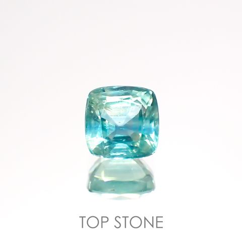 バイカラーカイヤナイト(宝石名カイヤナイト)ネパール産 0.98ct 識別済[220115365]5.1x5mm前後