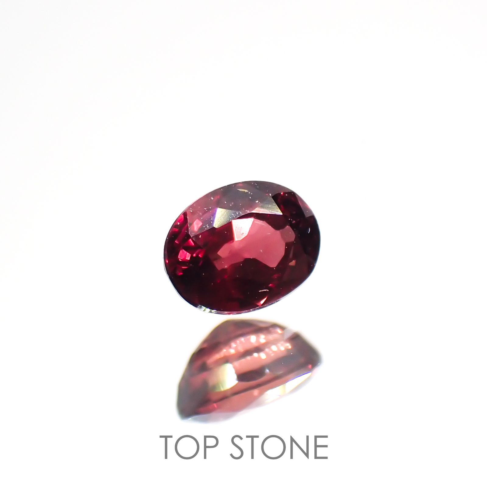 ルビー(宝石名ルビー)タンザニア産 0.28ct 識別済[220115040]4x3.1mm前後
