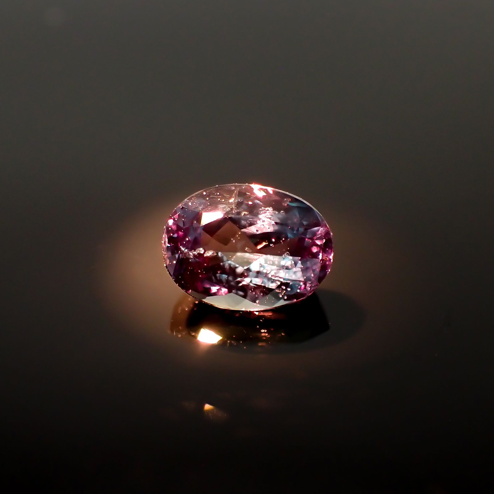 アレキサンドライト ブラジル産 0.85ct[230522277]6.4x4.7mm前後