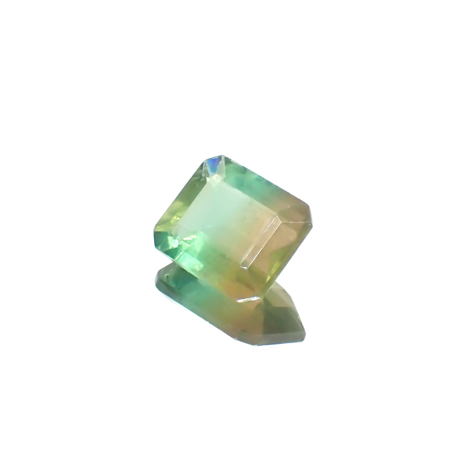 バイカラーフローライト フルオレッセンス ブラジル産 4.69ct[230722977]10.9x8.9mm前後