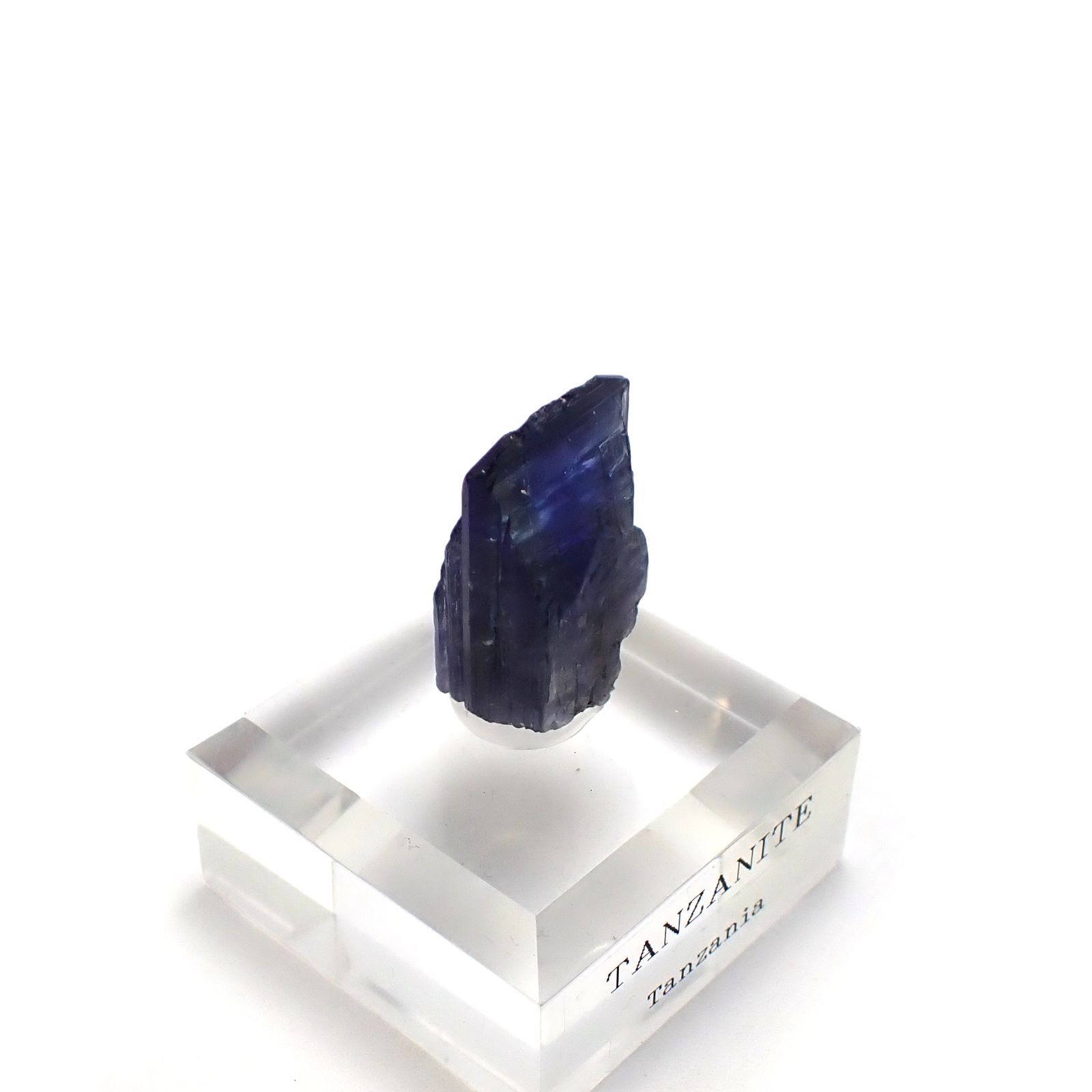 バイカラータンザナイト原石 タンザニア産 アクリル台座付き 50.31ct(10.06g) / 10.5x16.7x30.1mm前後 [260632369]