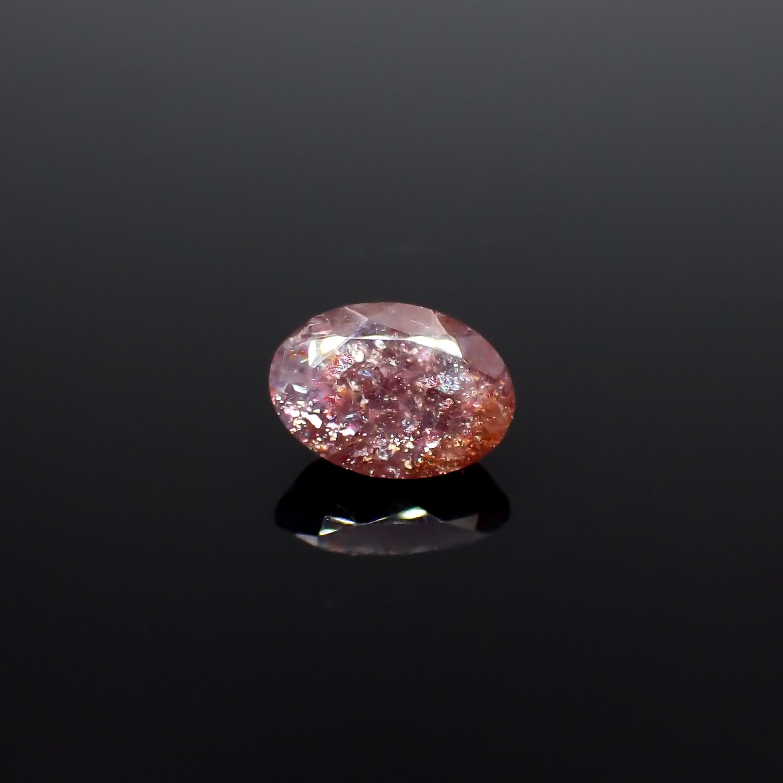 ブラッドショットアイオライト インド産 1.41ct[240125368]8.8x6.3mm前後