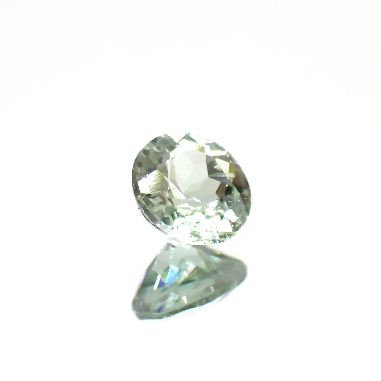 バナジウムコーネルピン(宝石名コーネルピン)タンザニア・タンガ州産 0.26ct 識別済[230320934]3.9x3.9mm前後