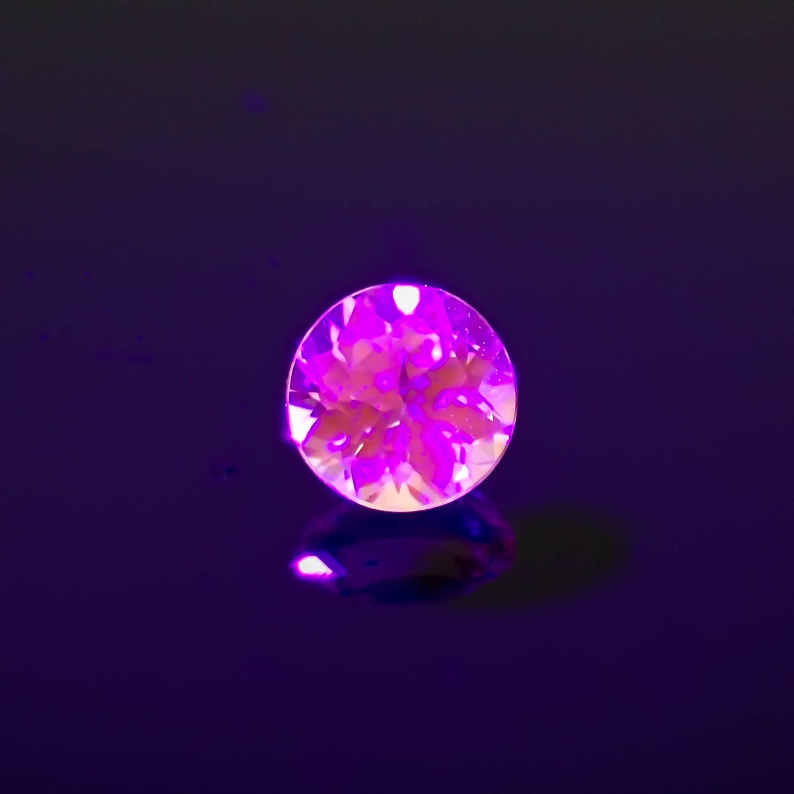 リューコガーネット ビルマ産 0.20ct[230421421]3.4x3.4mm前後