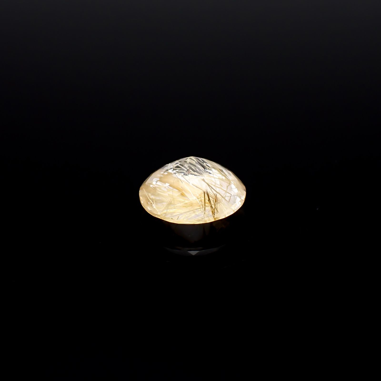 ルチルクォーツ ブラジル産 3.58ct / 10.6x10.7mm前後 [260732407]