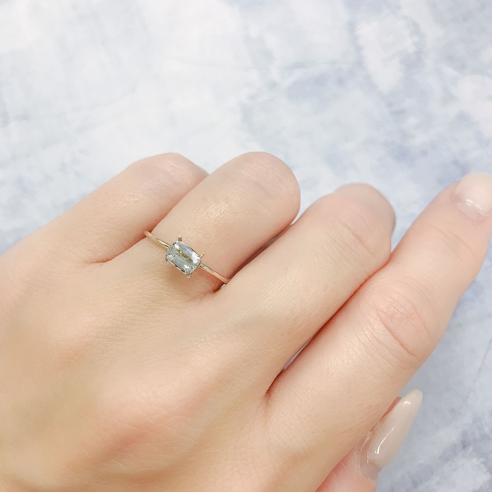 ジェレメジェバイト(宝石名エレメジェバイト)ナミビア産 0.48ct 識別済[220616304]5.4x4mm前後