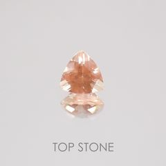 オレゴンサンストーン(宝石名ラブラドライト) アメリカ・オレゴン州産 0.40ct 識別済[21058893]5×5mm前後