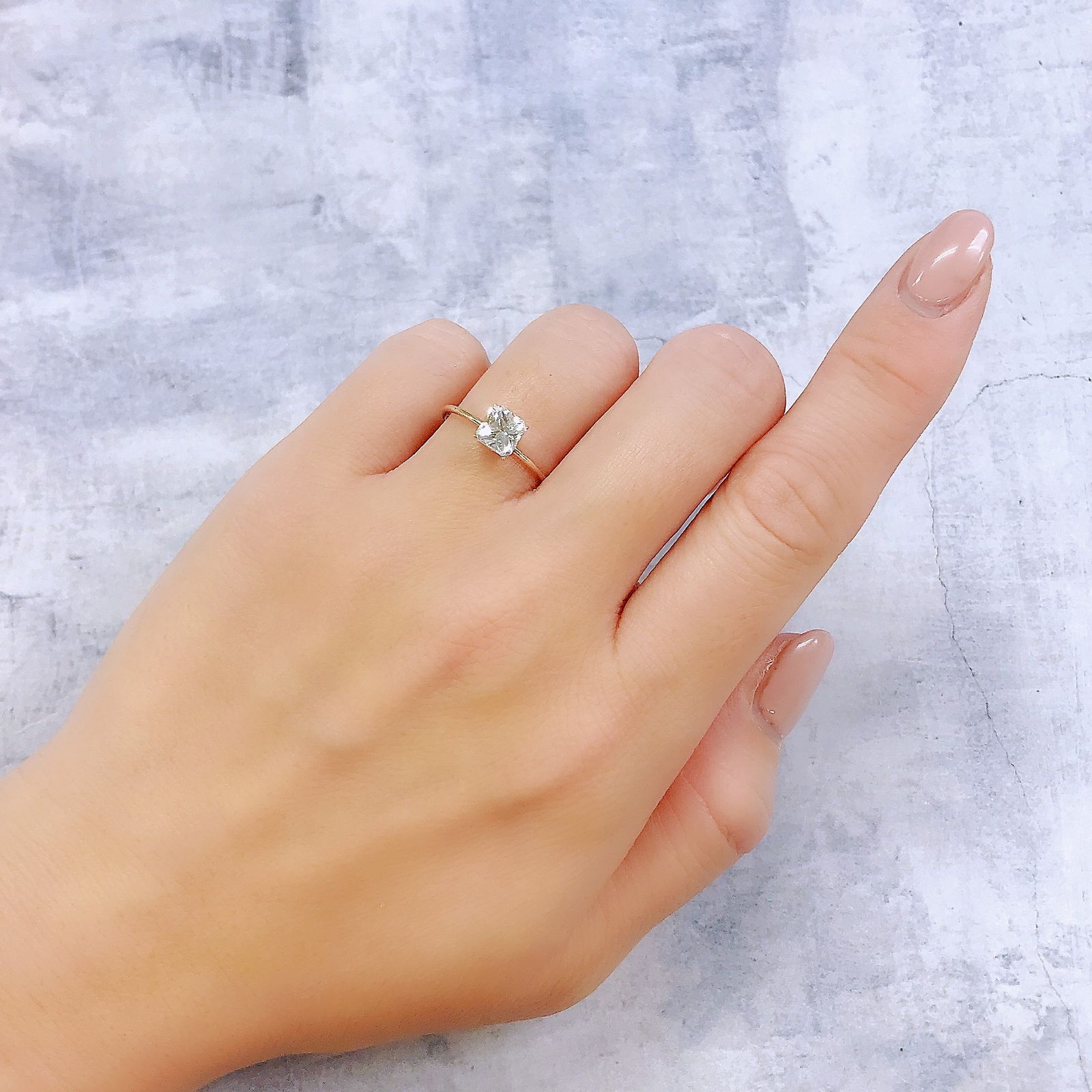 フェナカイト(宝石名フェナカイト)マダガスカル/ブラジル産 0.87ct 識別済[221119138]5.3x5.3mm前後